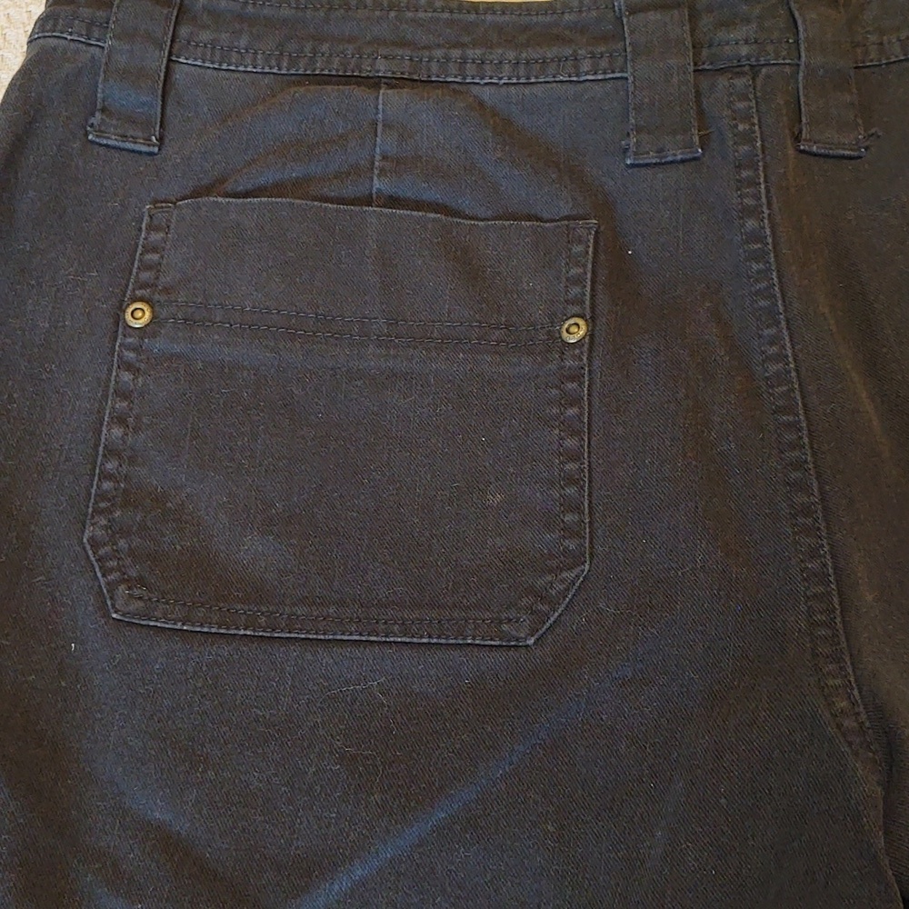 Faded Glory Stretch Women's Black Denim Shorts - Picture 5 of 9